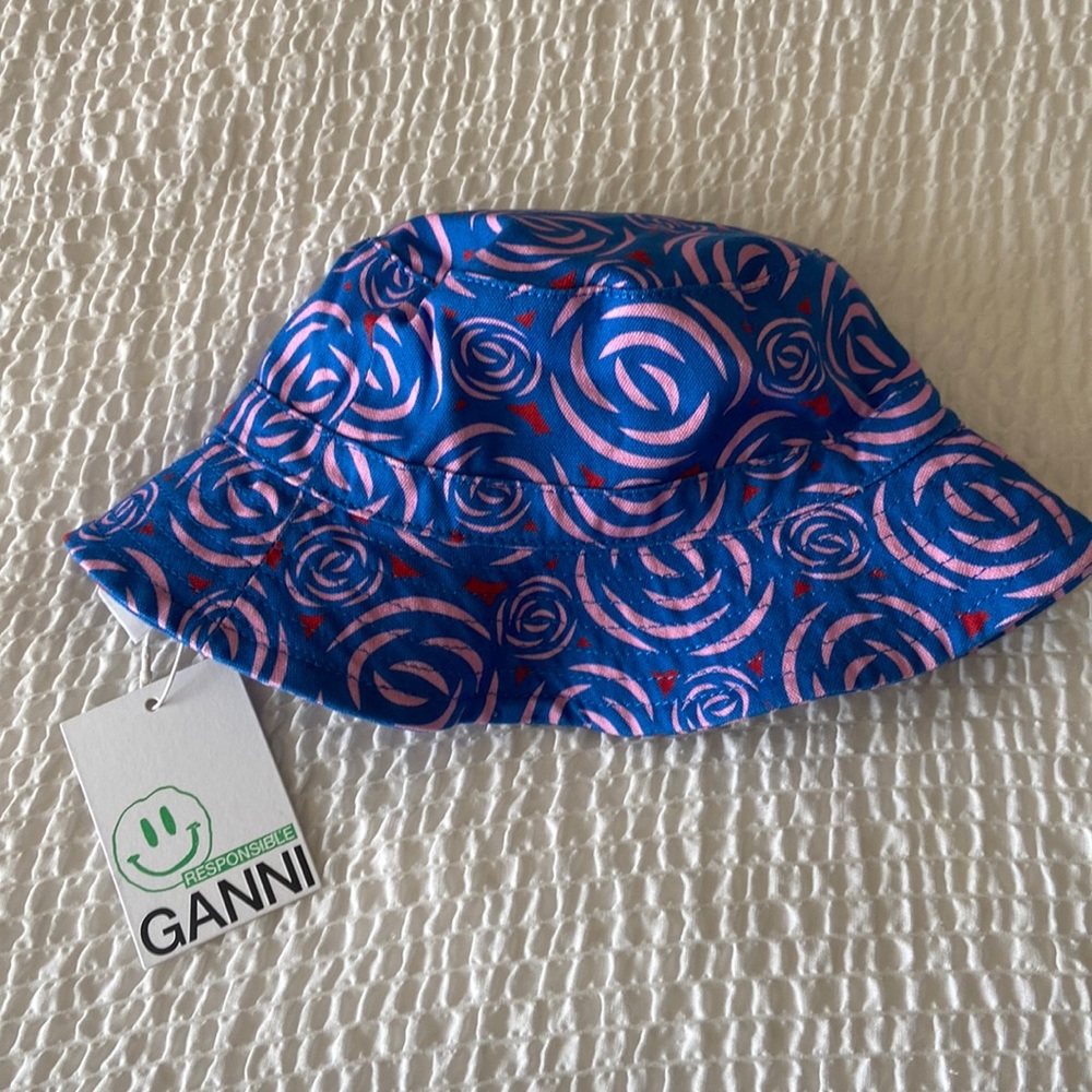 Ganni Bucket Hat NWT